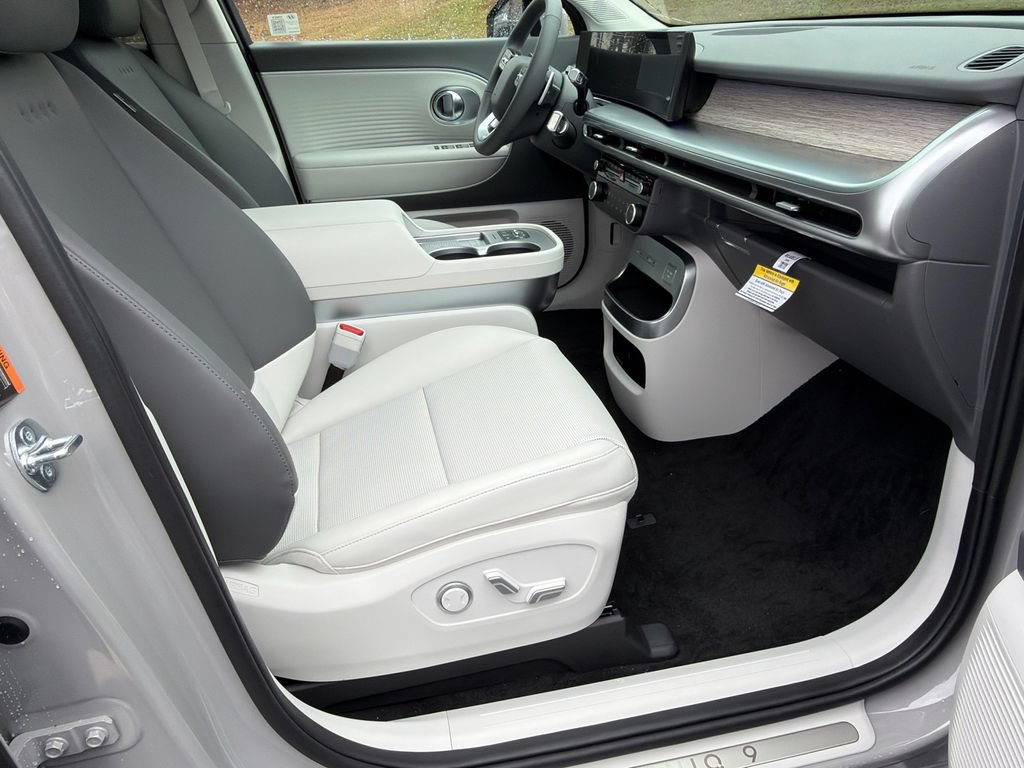 New 2026 Hyundai Ioniq 9 SEL AWD/4WD image 13