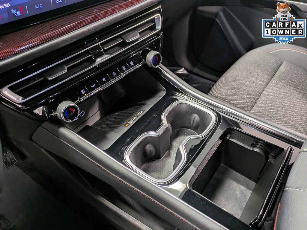 Used 2024 Chevrolet Traverse Z71 AWD/4WD image 15