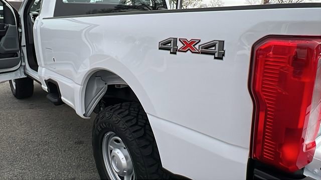 New 2026 Ford F250 XL w/ XL Off-Road Package image 14