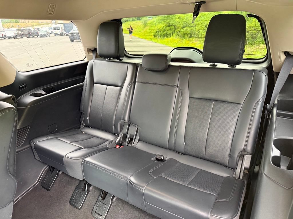Certified 2024 Ford Expedition XLT AWD/4WD image 8