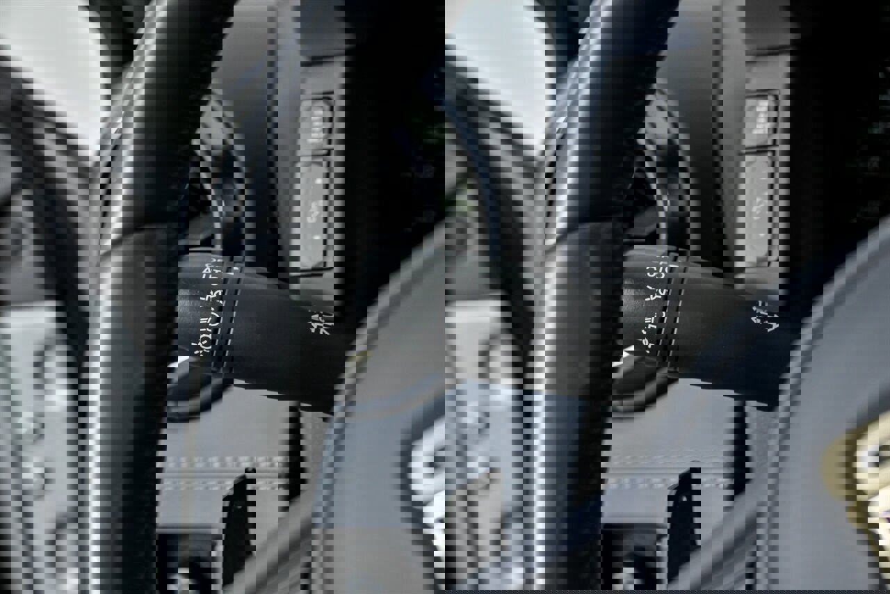 Used 2020 Nissan GT-R Premium image 28