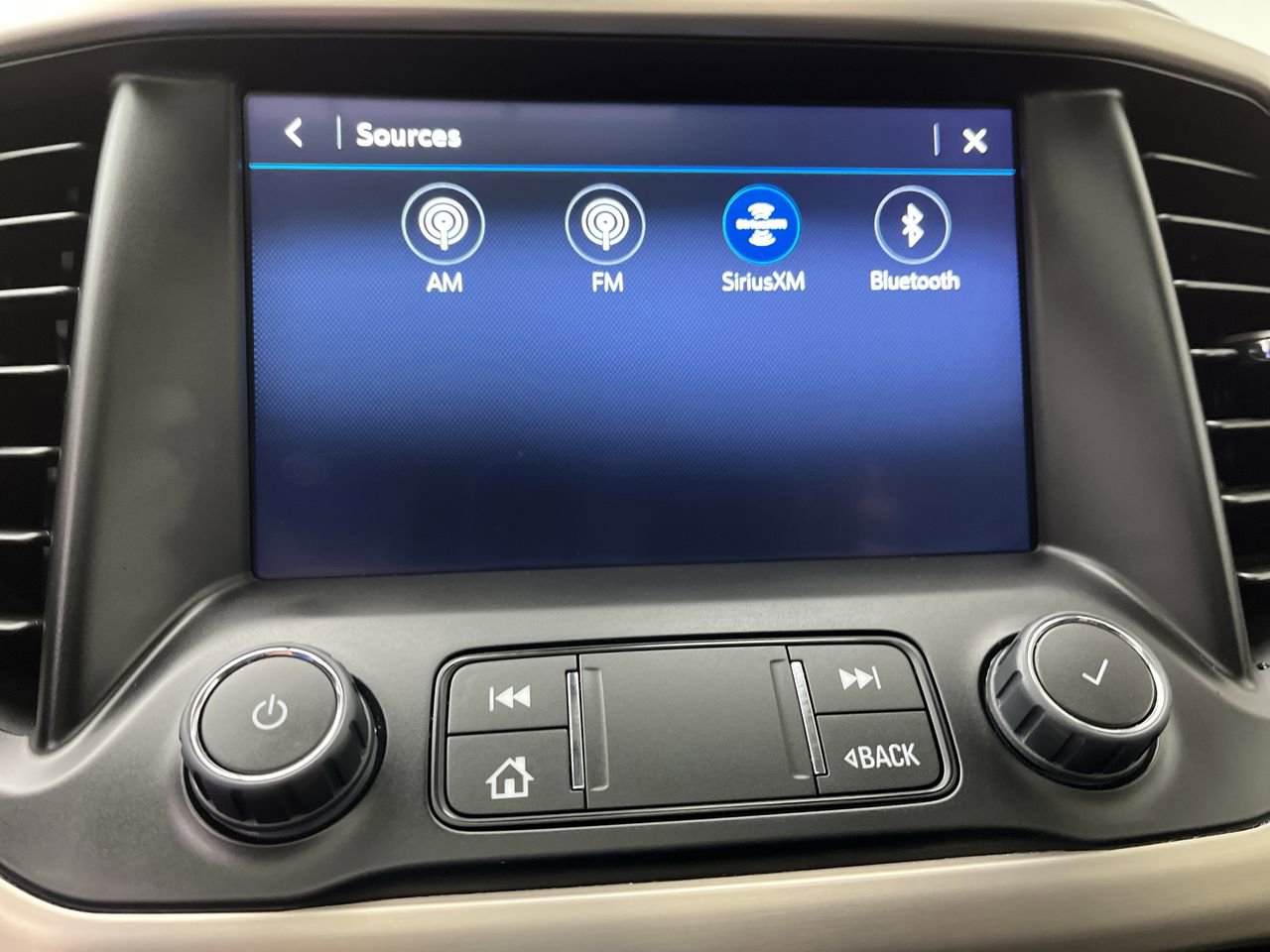 Certified 2023 GMC Acadia Denali w/ Denali Ultimate Package AWD/4WD image 22