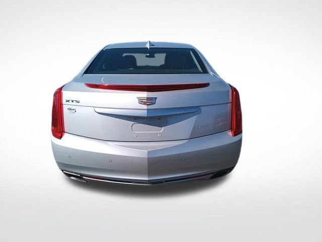 Used 2017 Cadillac XTS Luxury image 4