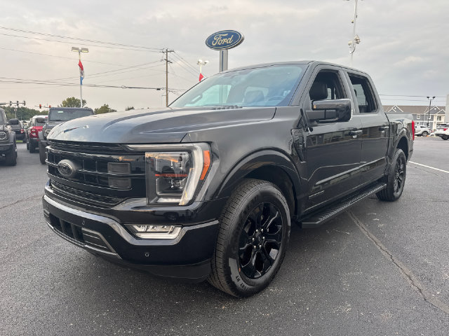 Used 2023 Ford F150 Lariat w/ Equipment Group 502A High RWD image 3