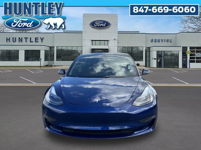 Used 2023 Tesla Model 3 Performance image 3