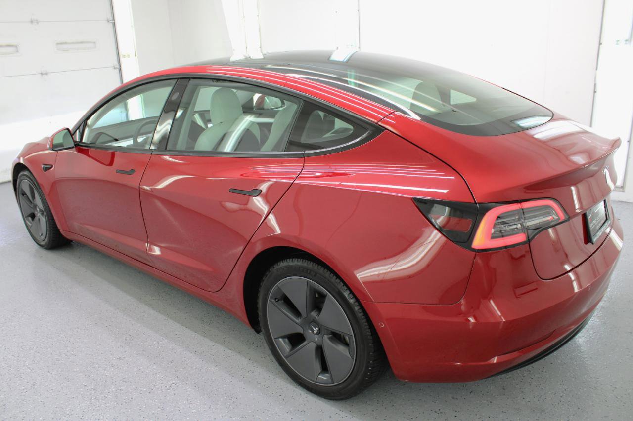 Used 2021 Tesla Model 3 Standard Range Plus RWD image 6