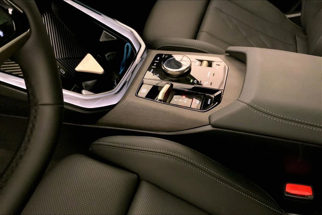 Used 2025 BMW X3 xDrive30i image 22