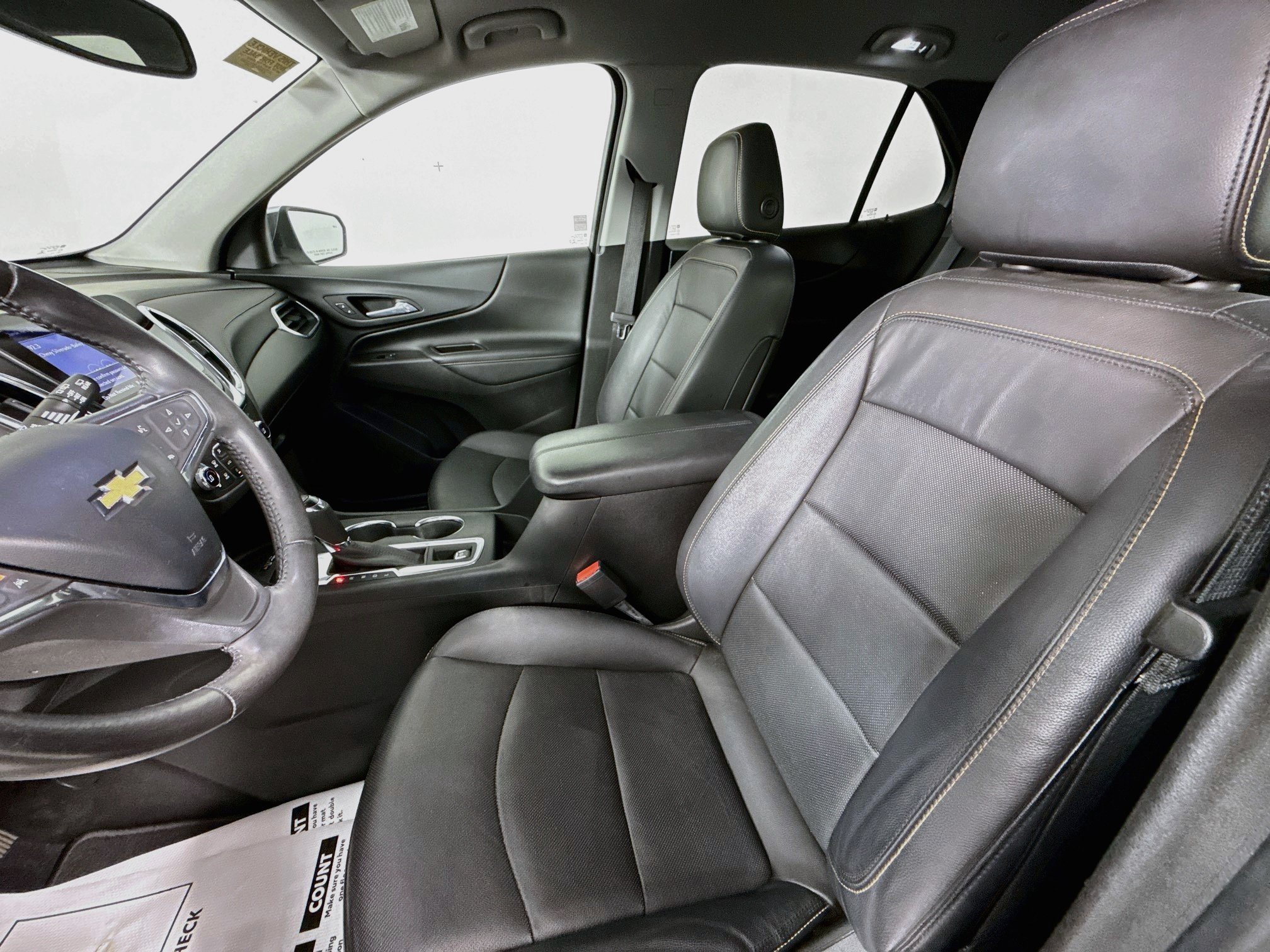 Used 2021 Chevrolet Equinox Premier FWD image 11