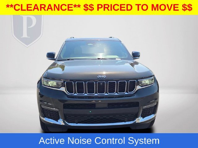 Used 2023 Jeep Grand Cherokee L Limited w/ Luxury Tech Group II RWD image 14