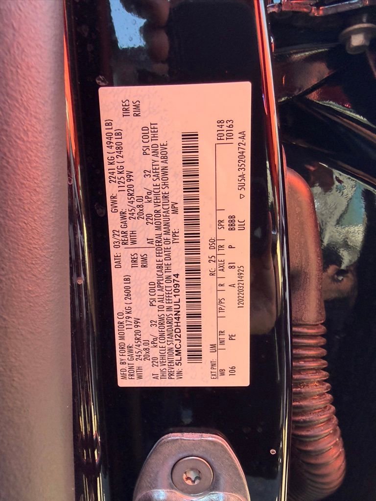 Used 2022 Lincoln Corsair Reserve w/ Sport Package image 29