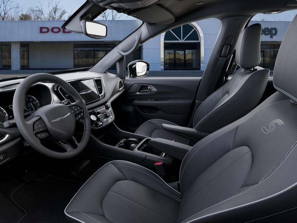 New 2026 Chrysler Pacifica Limited w/ S Appearance Package FWD image 24
