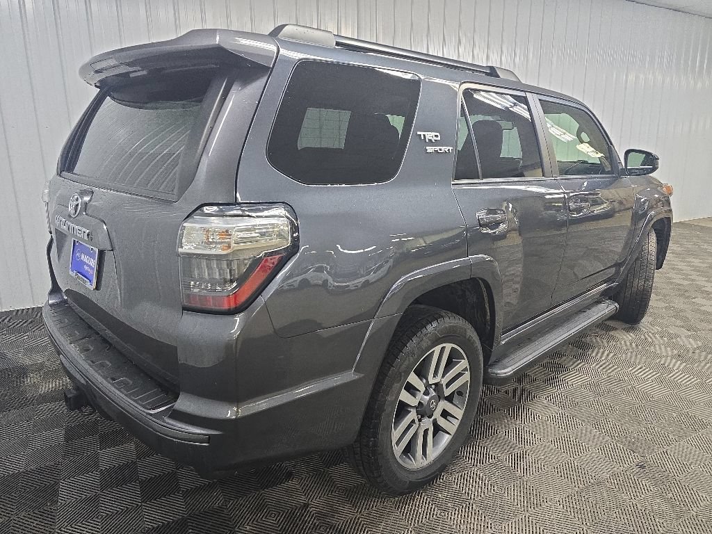 Used 2023 Toyota 4Runner TRD Sport AWD/4WD image 5