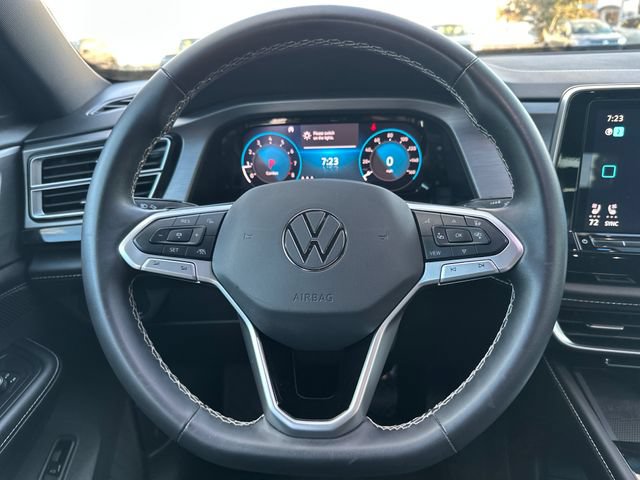 Certified 2024 Volkswagen Atlas Cross Sport SE w/ Panoramic Sunroof Package AWD/4WD image 18