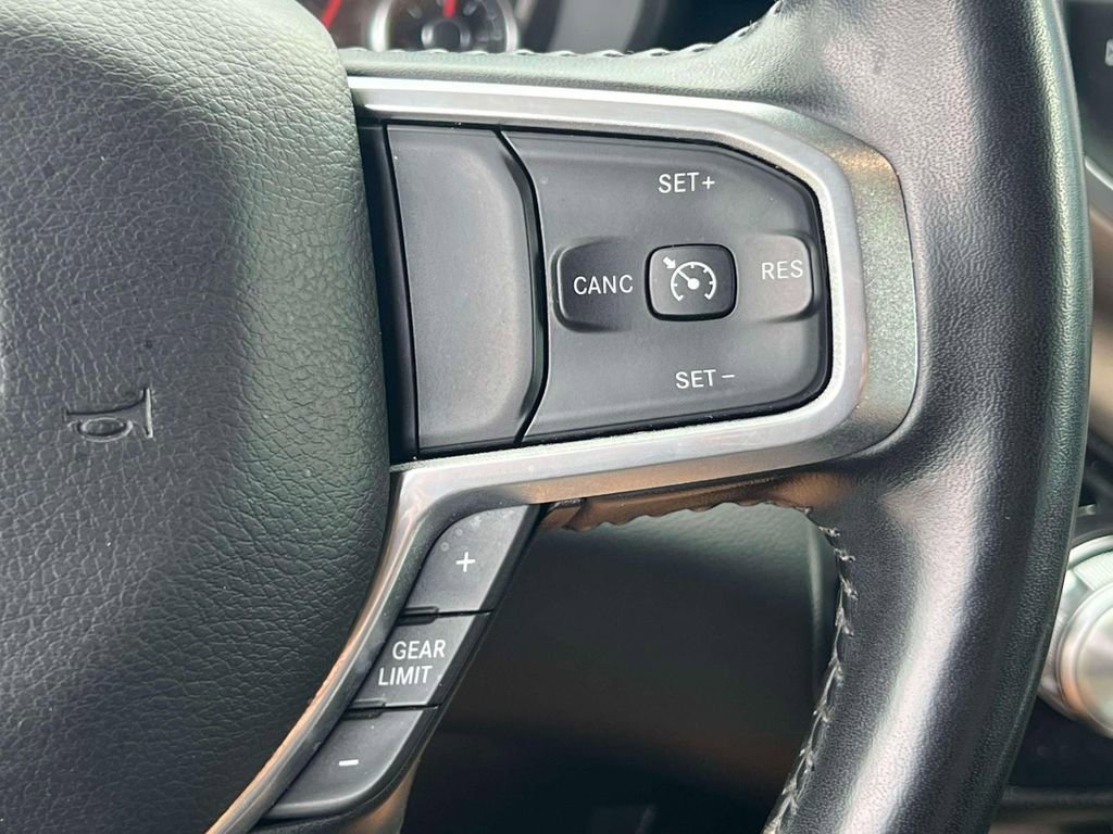 Used 2021 RAM 1500 Laramie AWD/4WD image 25