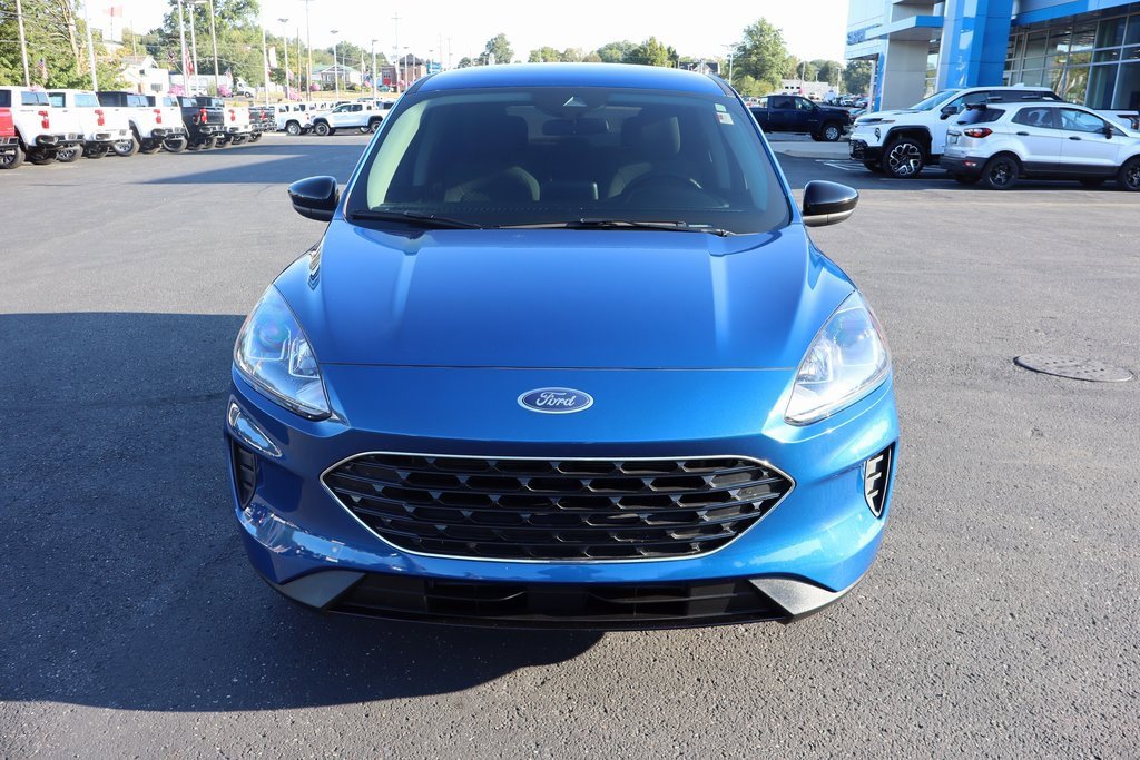 Used 2022 Ford Escape SE w/ SE Sport Appearance Package image 31