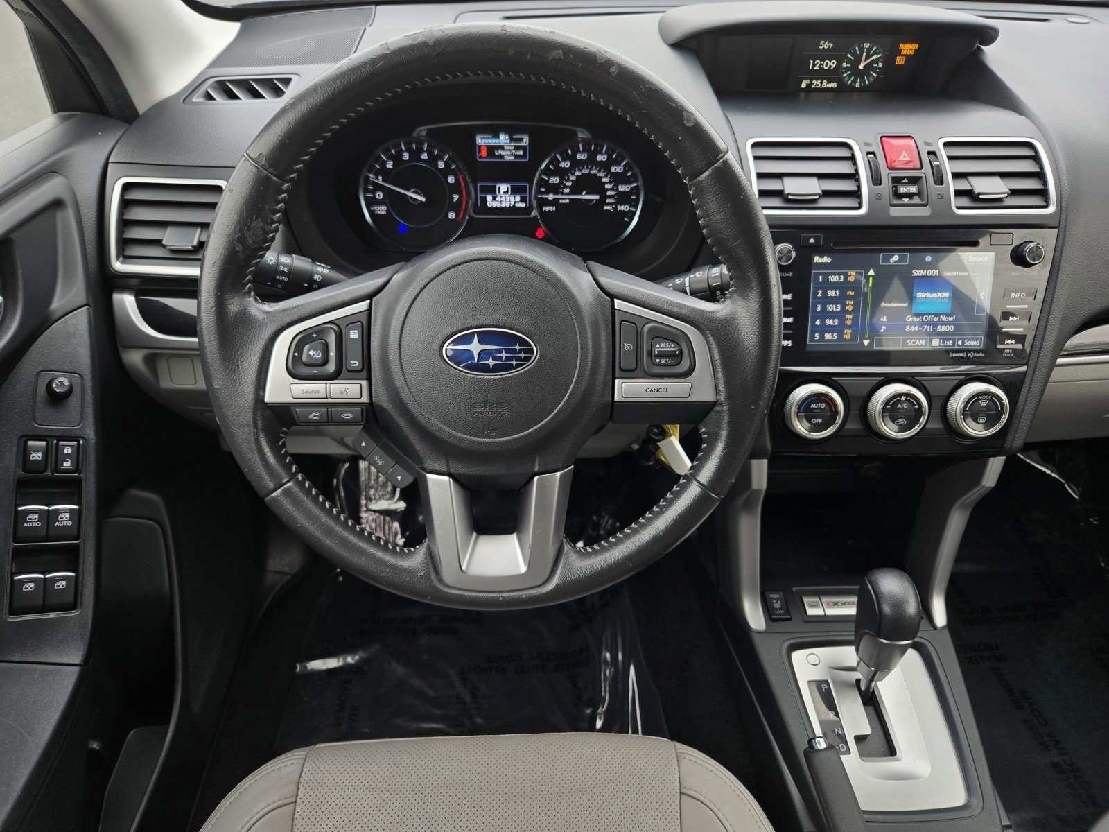 Used 2017 Subaru Forester 2.5i Limited image 12