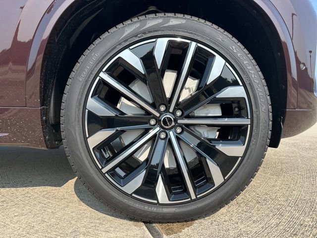 New 2026 Volvo XC90 T8 Ultra w/ Protection Package image 10