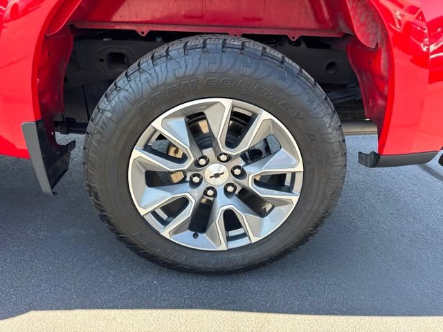 Used 2022 Chevrolet Silverado 1500 RST w/ Convenience Package II AWD/4WD image 23