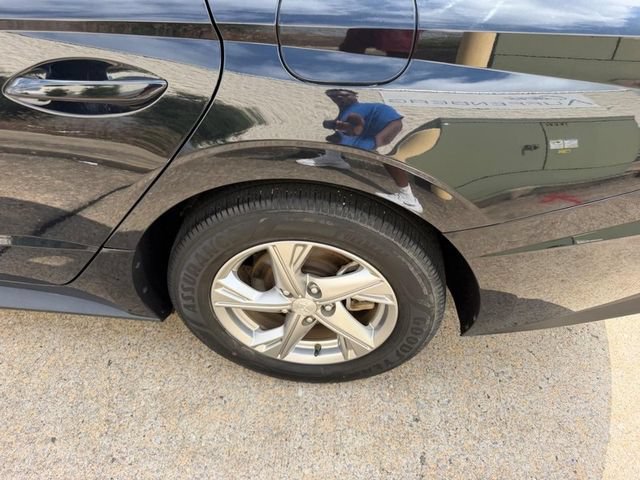 Used 2022 Hyundai Sonata SE FWD image 6