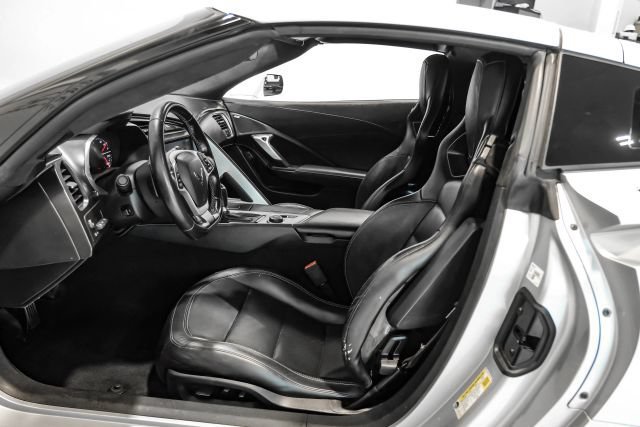 Used 2017 Chevrolet Corvette Stingray Coupe w/ 3LT Preferred Equipment Group RWD image 4
