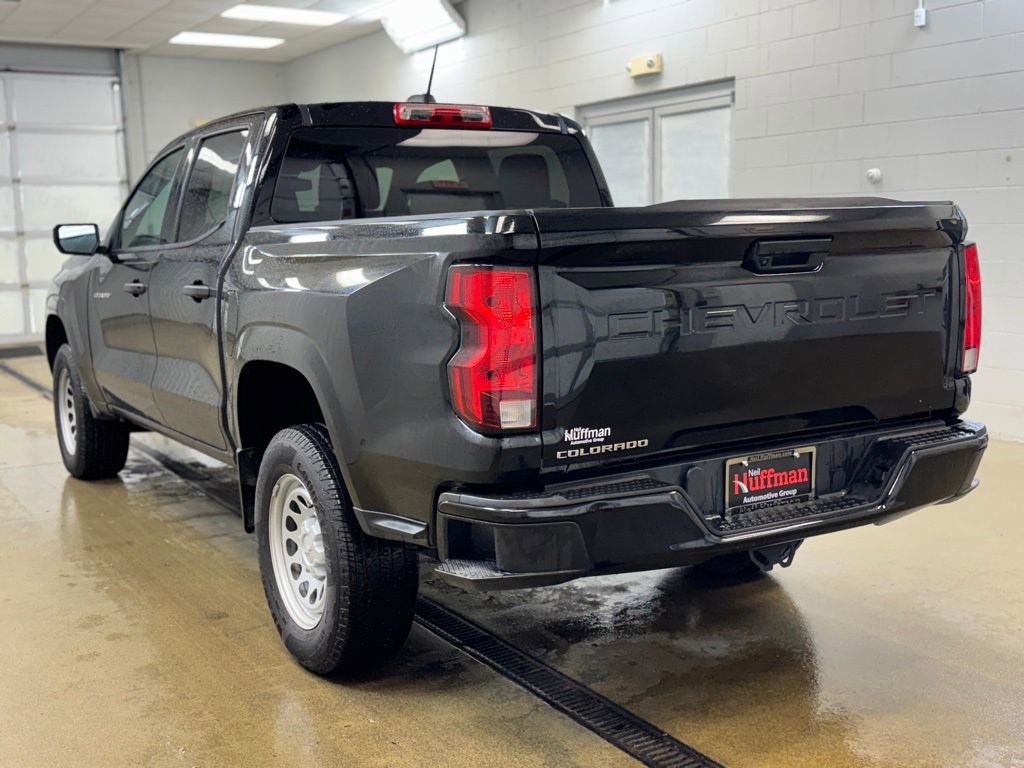 Used 2024 Chevrolet Colorado W/T image 8