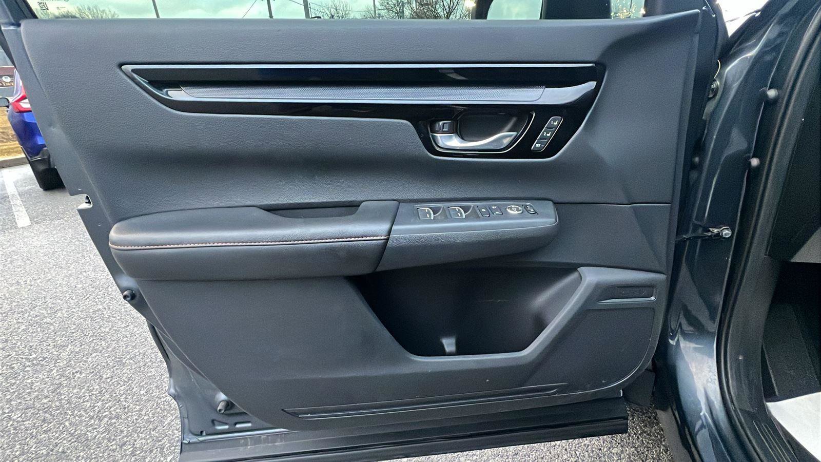 Certified 2024 Honda CR-V Sport Touring image 22