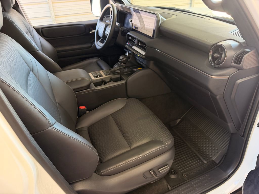 Used 2025 Toyota Land Cruiser w/ Premium Package AWD/4WD image 28