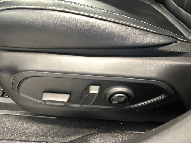 Used 2024 Jeep Grand Cherokee Limited AWD/4WD image 21