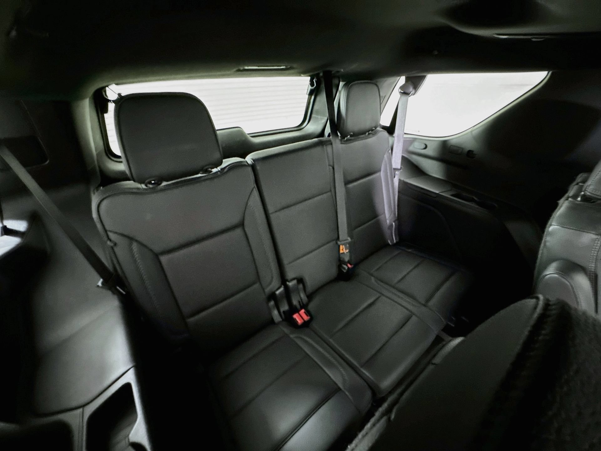 Used 2022 GMC Yukon Denali w/ Denali Premium Package RWD image 30
