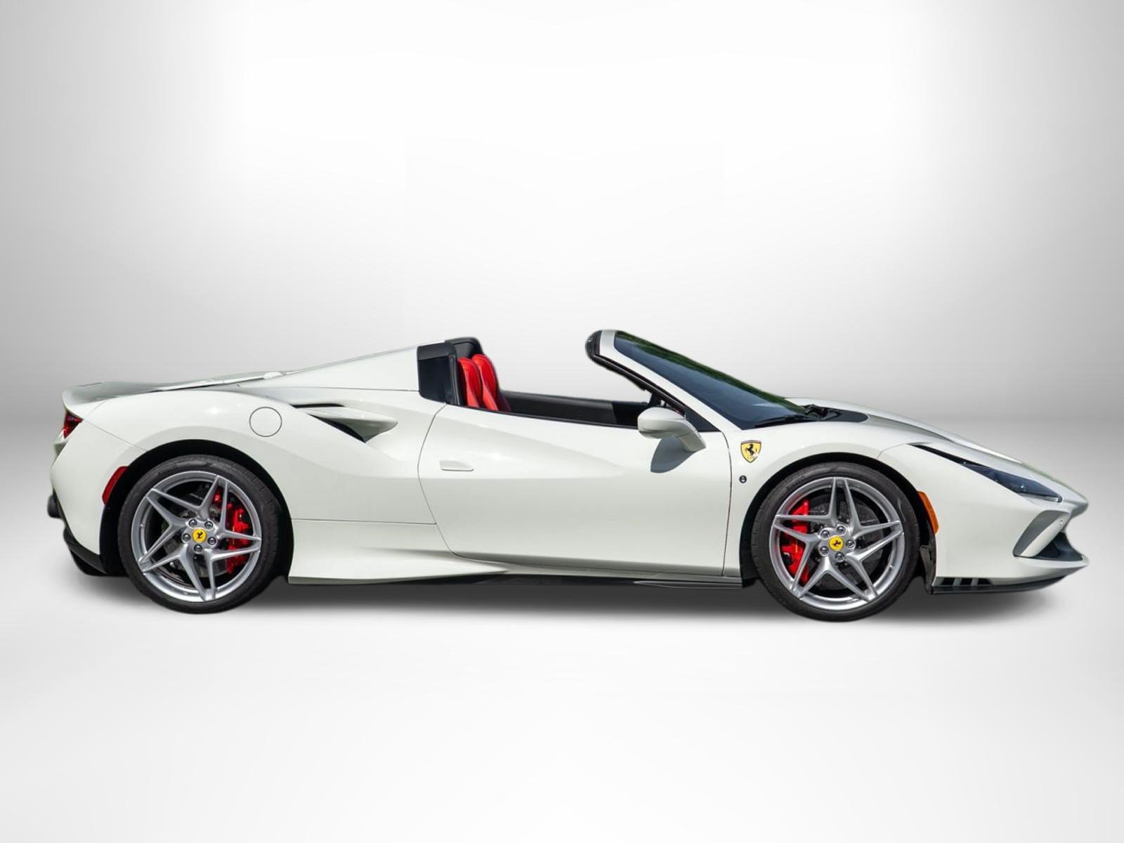 Used 2022 Ferrari F8 Tributo RWD image 7