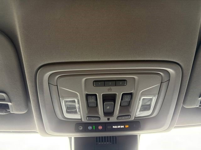 Certified 2024 GMC Sierra 1500 SLT RWD image 12