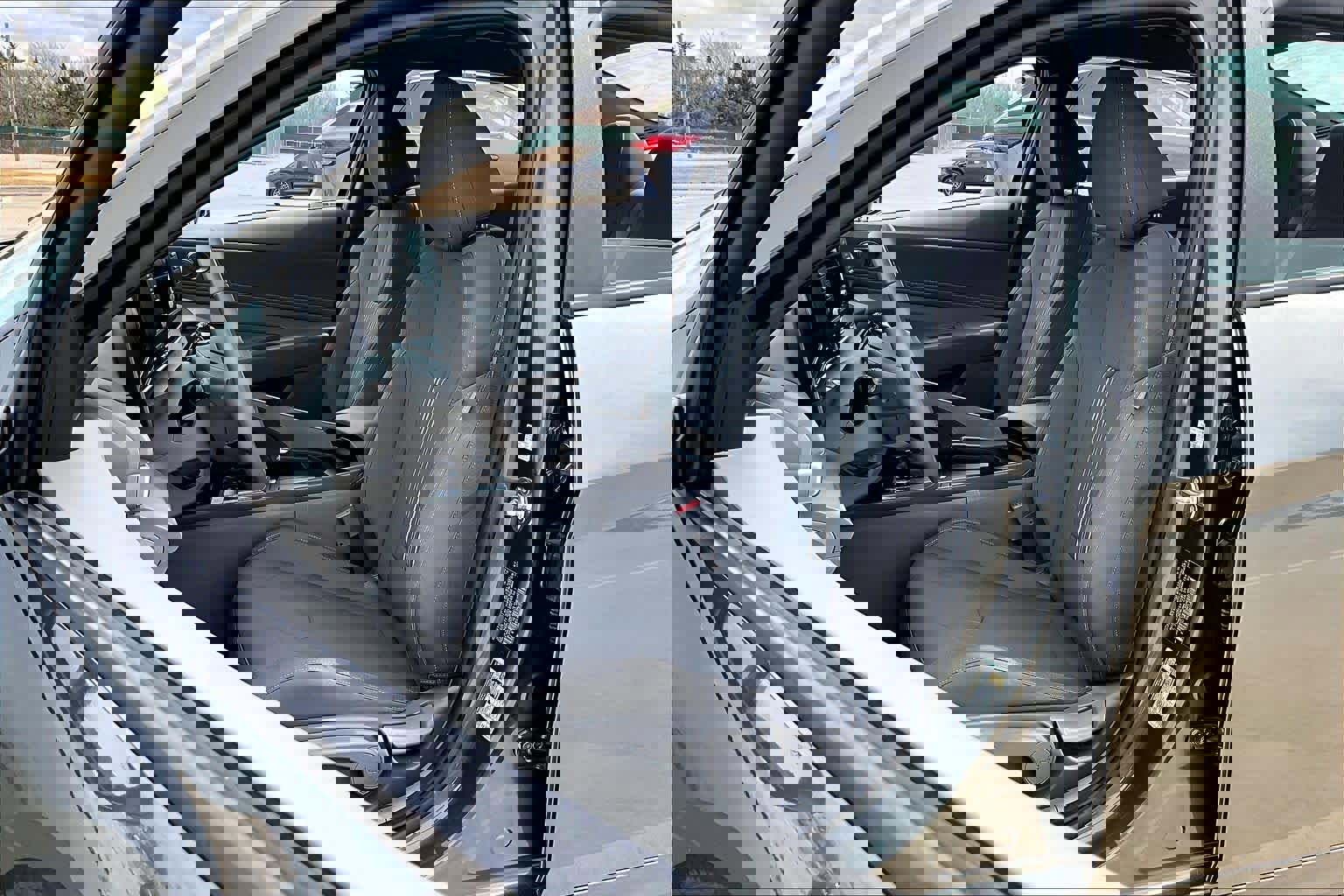 Certified 2025 Hyundai Elantra Sport image 8