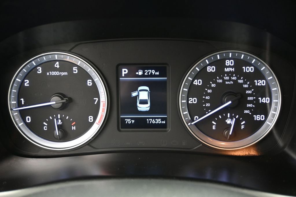 Used 2018 Hyundai Sonata ECO FWD image 25