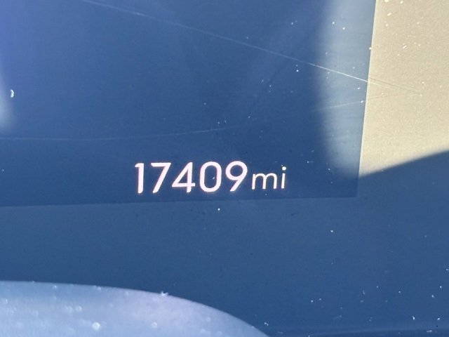 Certified 2024 Buick Encore GX Preferred w/ Comfort Package image 20