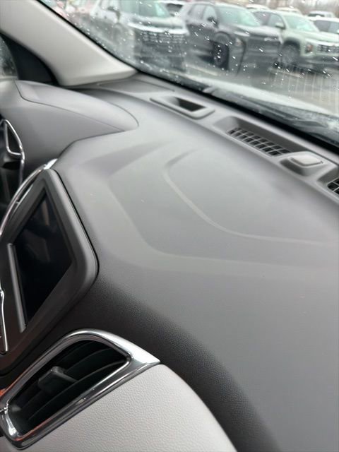 Used 2024 Chevrolet Equinox LS w/ LS Convenience Package image 27