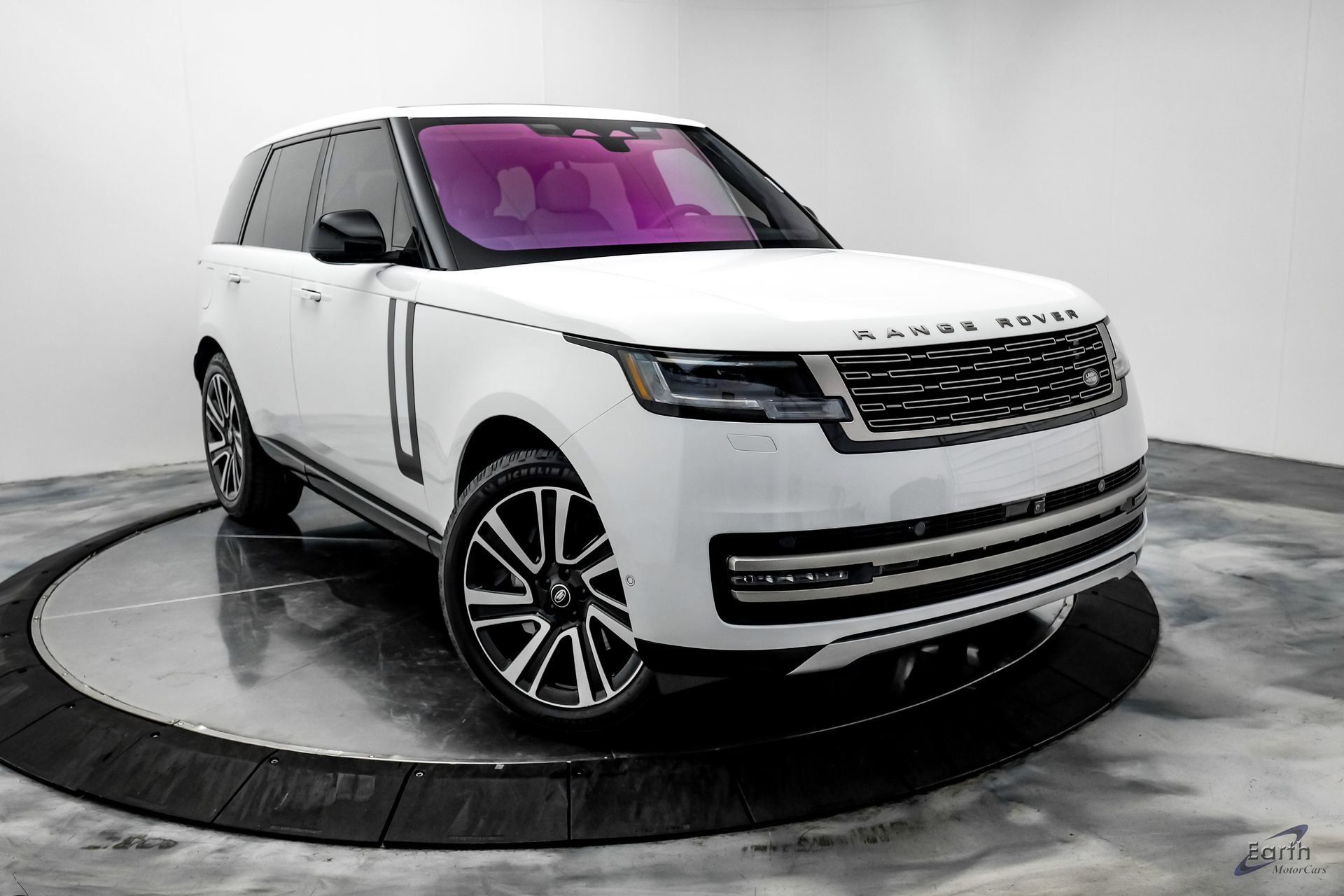 Used 2023 Land Rover Range Rover SE image 22