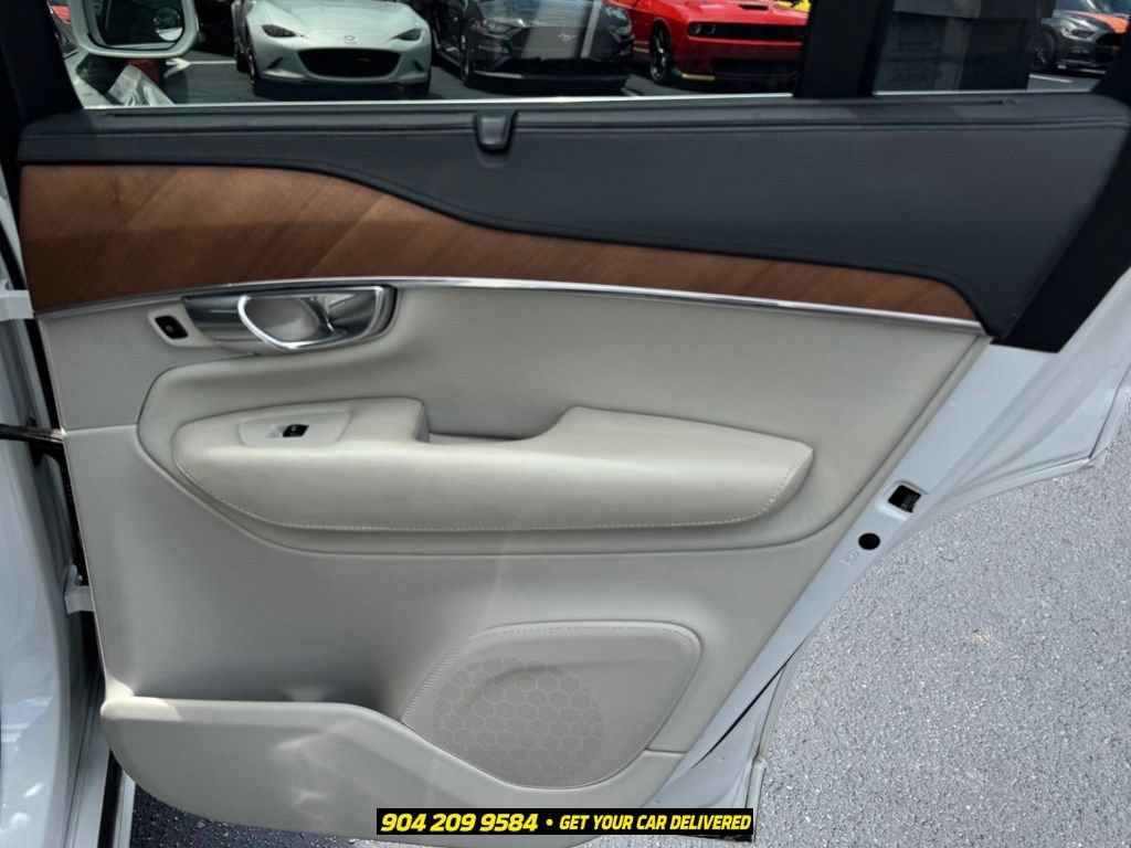 Used 2016 Volvo XC90 T6 Inscription w/ Vision Package AWD/4WD image 34
