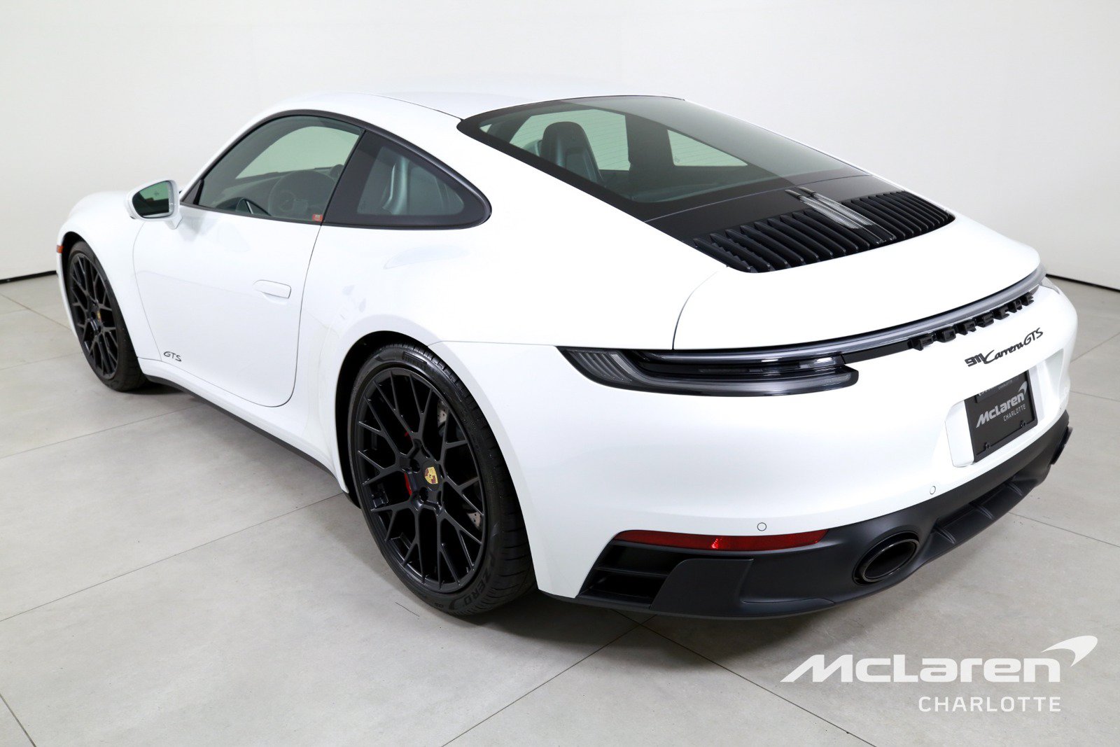 Used 2024 Porsche 911 Carrera GTS RWD image 6