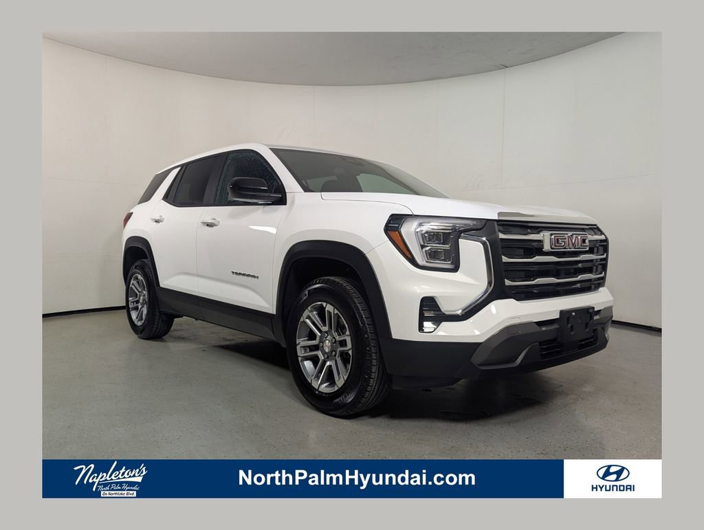 Used 2026 GMC Terrain Elevation image 1