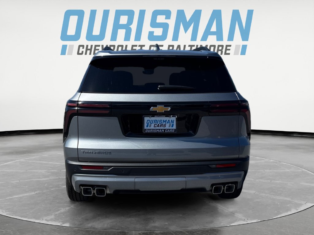 New 2027 Chevrolet Traverse LT w/ Driver Confidence Package FWD image 5