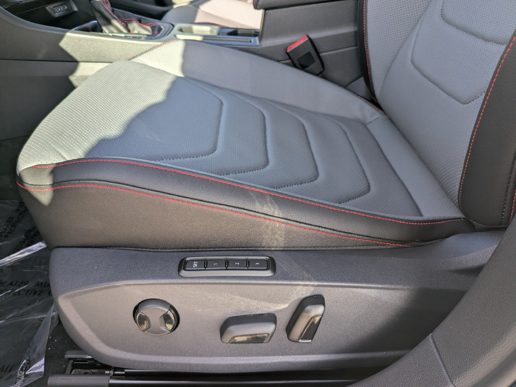 New 2027 Volkswagen Jetta GLI Autobahn FWD image 16