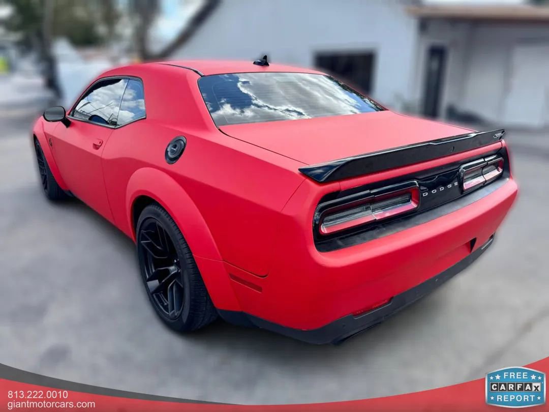 Used 2019 Dodge Challenger SRT Hellcat image 7