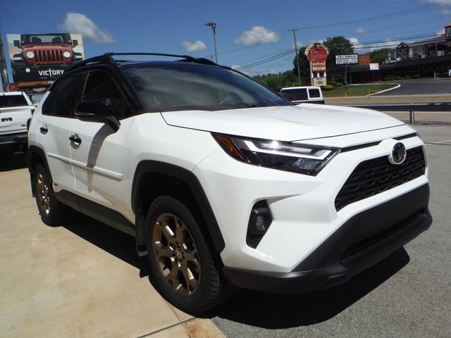 Used 2025 Toyota RAV4 Woodland Edition w/ Weather Package AWD/4WD image 12