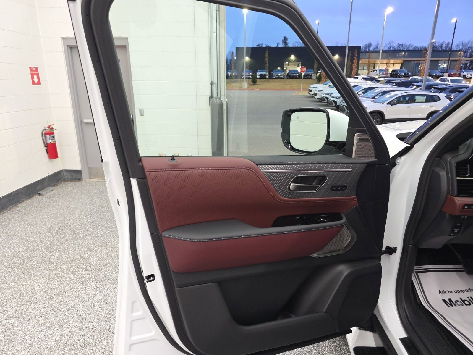 New 2026 INFINITI QX80 Autograph image 34