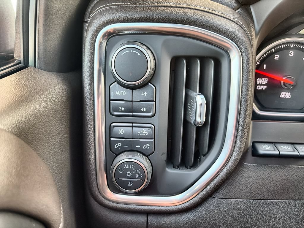 Certified 2019 Chevrolet Silverado 1500 LTZ AWD/4WD image 18