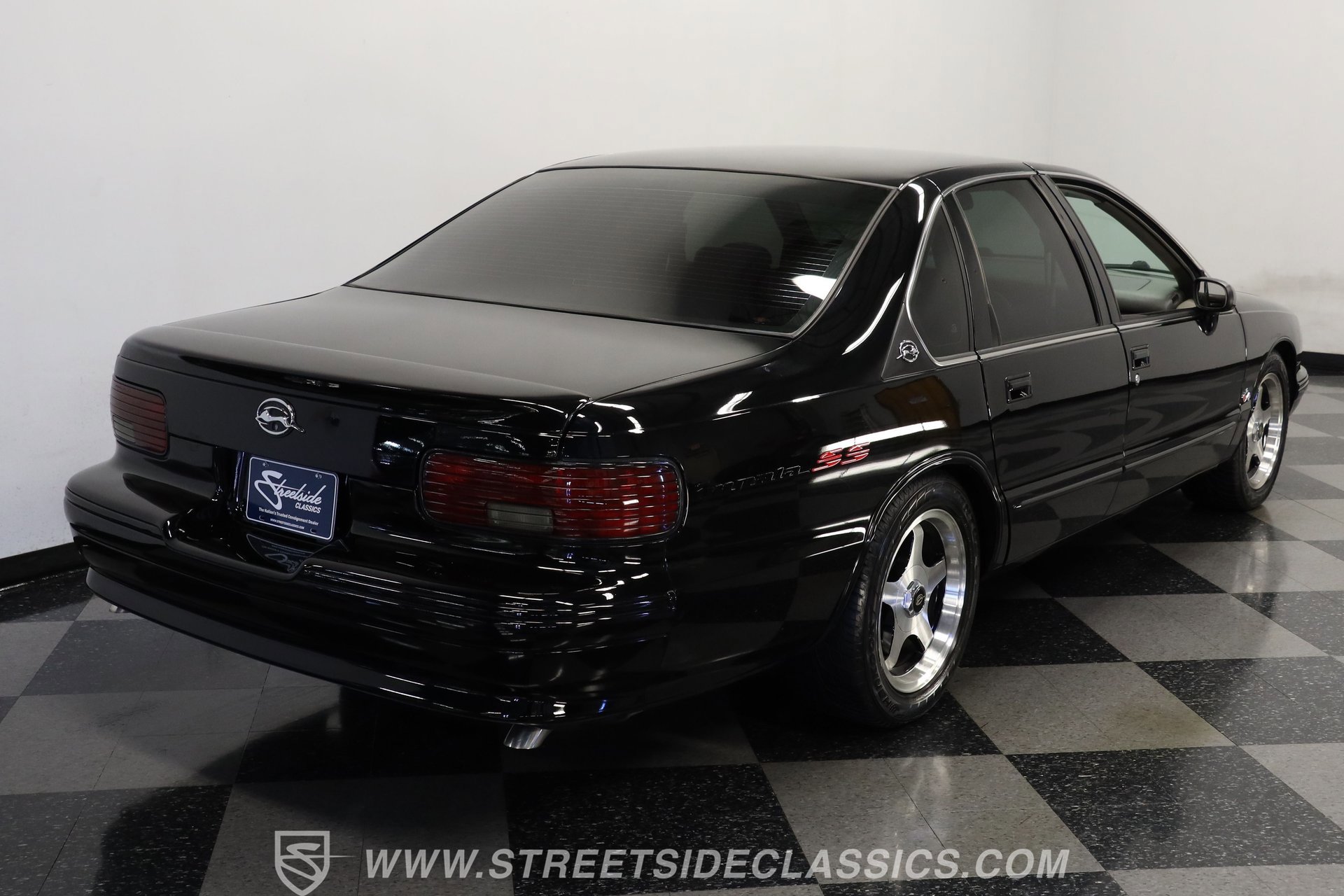 Used 1994 Chevrolet Impala SS image 10