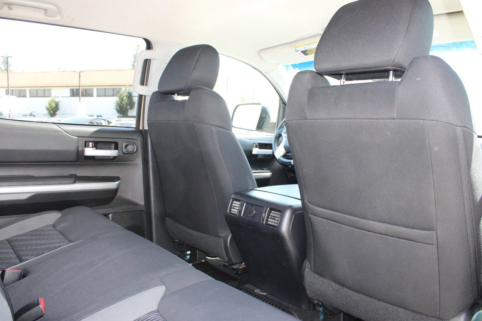 Used 2017 Toyota Tundra SR5 w/ SR5 Upgrade Package image 21