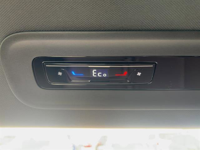 New 2025 Volkswagen ID. Buzz Pro S image 17