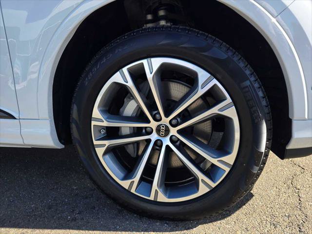 New 2026 Audi Q7 2.0T Premium AWD/4WD image 9