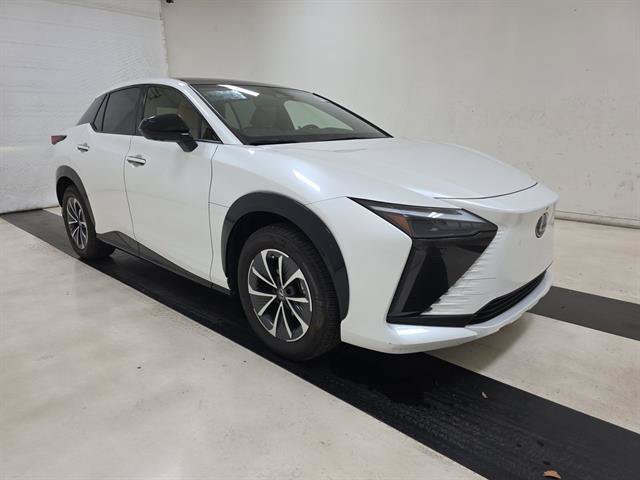 Used 2023 Lexus RZ 450e Premium w/ Technology Package AWD/4WD image 33